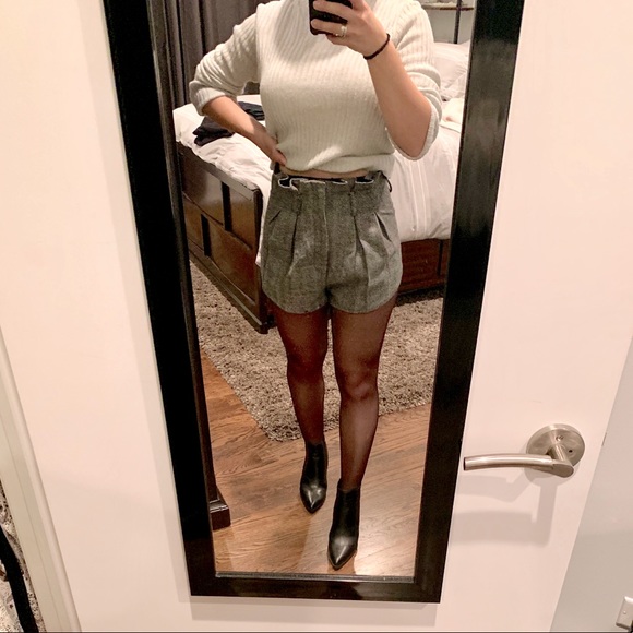 Urban Outfitters Pants - BDG High Waisted Shorts